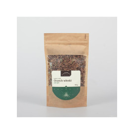 Frunze de nuc - tăiați 50 g din propria cultură