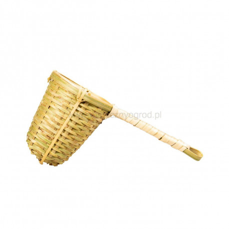 Fabrică de bere din bambus – cu un singur mâner